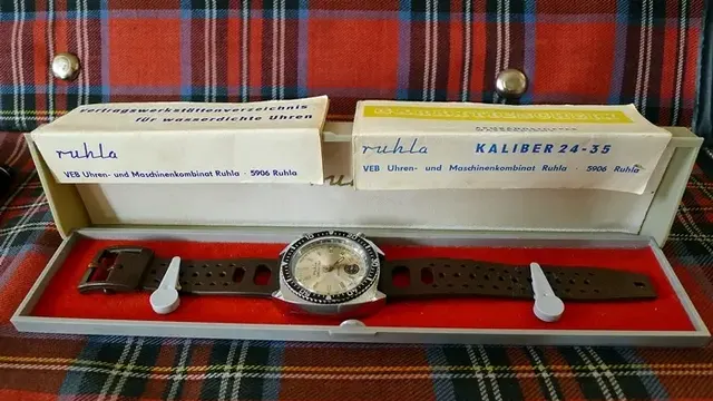 RUHLA Chronograf – zegarek z nieistniejącego już kraju!