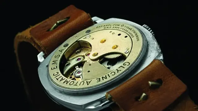 1931 - Mechanizm ze zdejmowanym modułem automatycznego naciągu