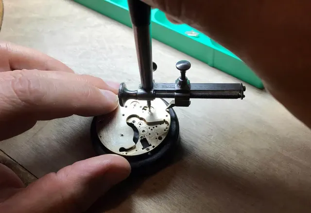 Niezależność niejedno ma imię, czyli niezależne zegarmistrzostwo a sprawa polska