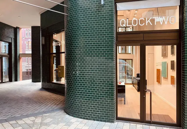 Marka Qlocktwo otwiera własny sklep w Hamburgu