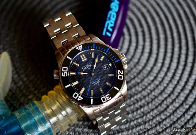 Recenzja: DAVOSA Argonautic Lumis Automatic 300M