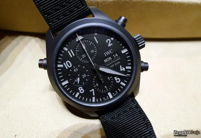 IWC Pilots Watch Double Chronograph TOP GUN Ceratanium® (zdjęcia live, SIHH 2019)