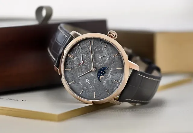 Frederique Constant - Manufacture Perpetual Calendar z tarczą wykonaną z meteorytu (Only Watch 2017)