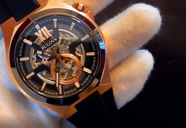 Video recenzja: Bulova 98A177 Automatic Skeleton