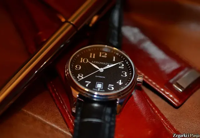 Recenzja: AEROWATCH Les Grandes Classiques Automatique (A 60979 AA02)
