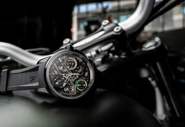 Angelus U30 Black Titanum – mechaniczny czarny anioł