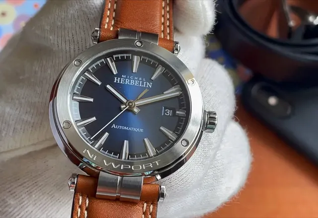 Video recenzja: Michel Herbelin Newport Automatique
