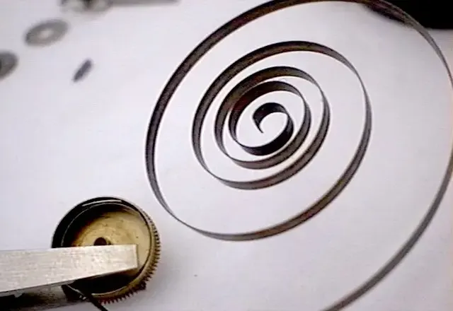 Sprężyna w bębnie. Zależności, serwis, dobór