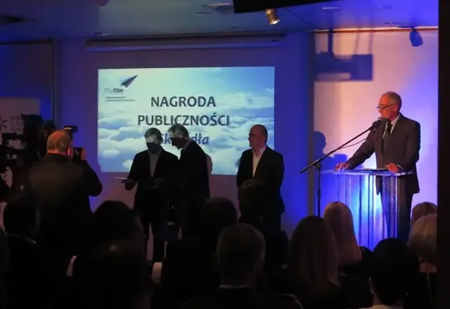 Fly Film Festiwal i zegarki Aviator