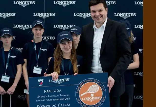 Longines i młode adeptki tenisa