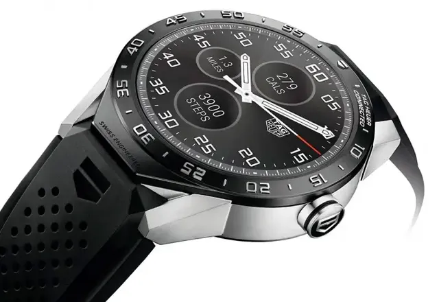 TAG Heuer Connected w kopercie modelu Carrera - jakim jest?