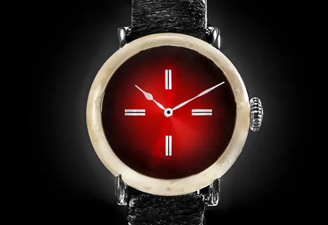 H. Moser & Cie „Swiss Mad Watch” - zegarek „do bólu” szwajcarski, z kopertą wykonaną z… sera!