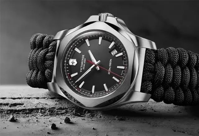 Jakość, funkcjonalność i ozdoba – zegarki Victorinox Paracord